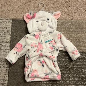 Hooded baby bathrobe